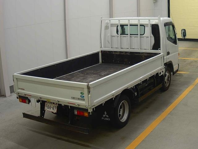 MITSUBISHI CANTER 2020
