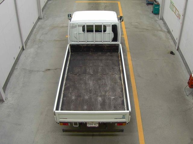 MITSUBISHI CANTER 2020