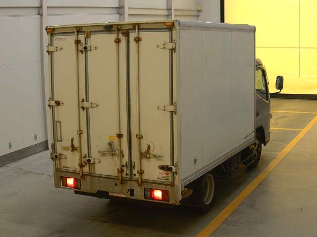 MITSUBISHI CANTER 2010