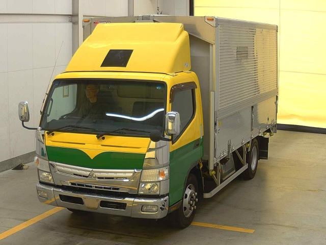 MITSUBISHI CANTER 2016