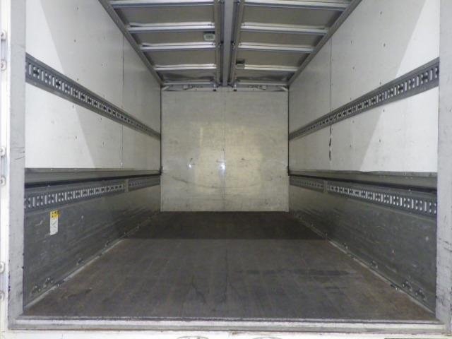 MITSUBISHI CANTER 2016