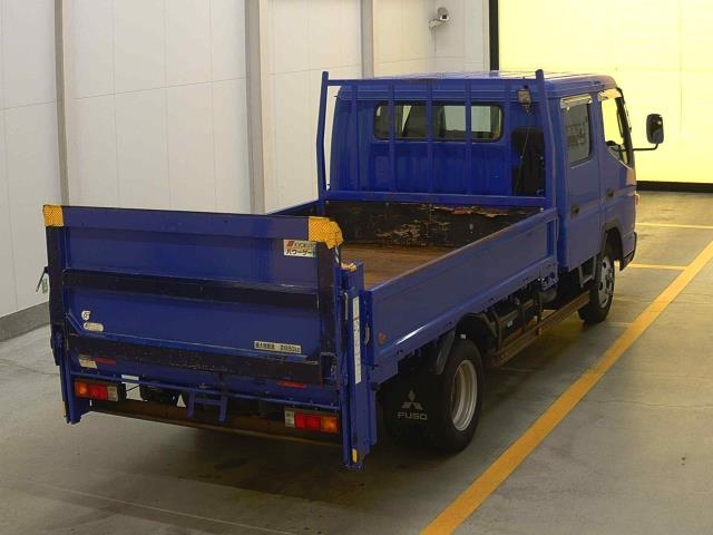 MITSUBISHI CANTER 2015