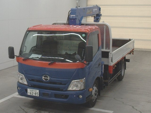 HINO DUTRO 2023