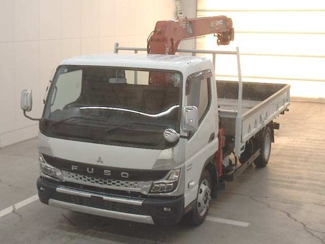 MITSUBISHI CANTER 2021