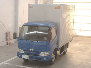 HINO DUTRO 2022