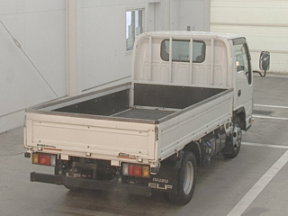 ISUZU ELF 2022