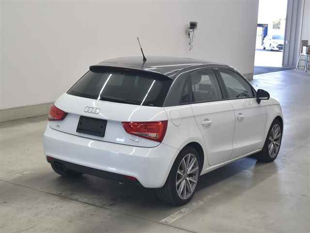 AUDI A1 2013