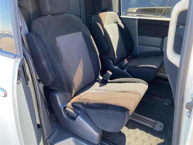 MITSUBISHI DELICA D5 2010