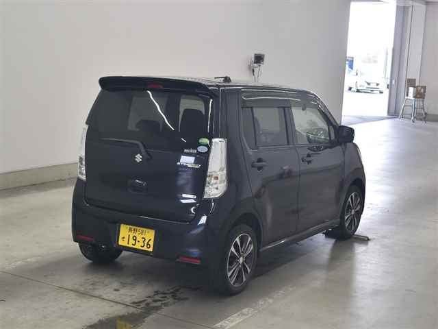 SUZUKI WAGON R 2013