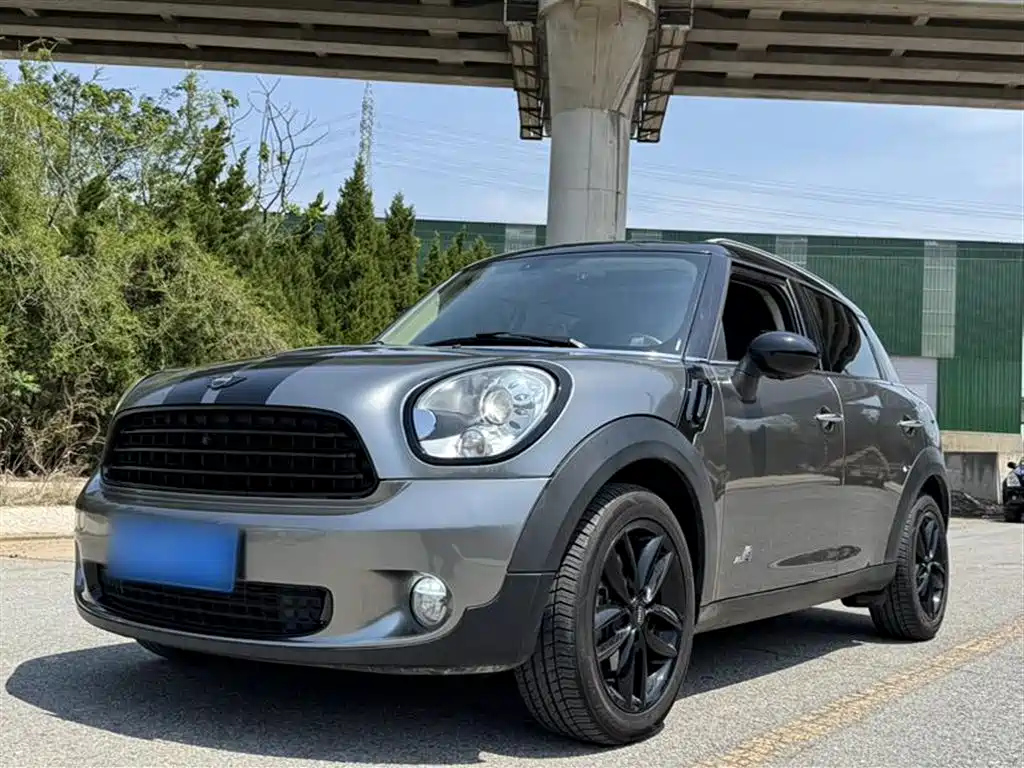 MINI COUNTRYMAN 2013
