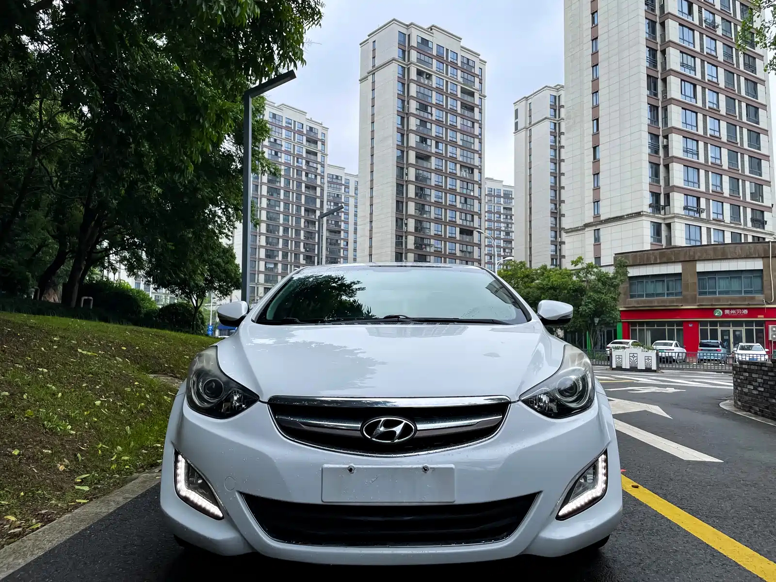 HYUNDAI ELANTRA 2015