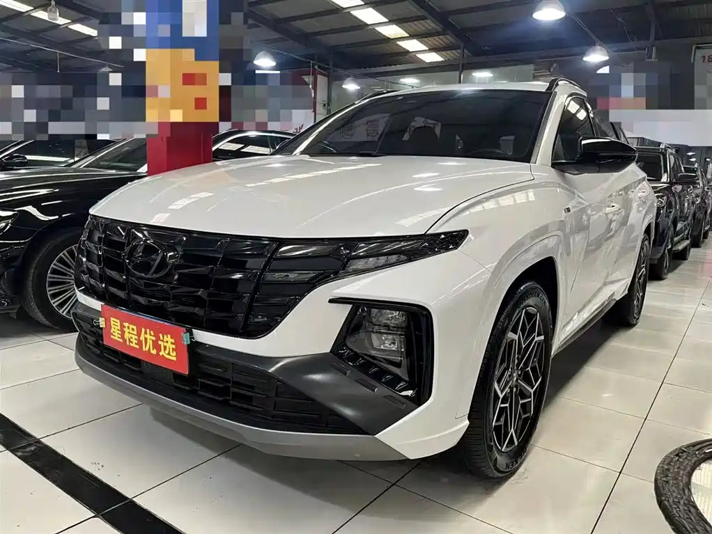 HYUNDAI TUCSON 2023
