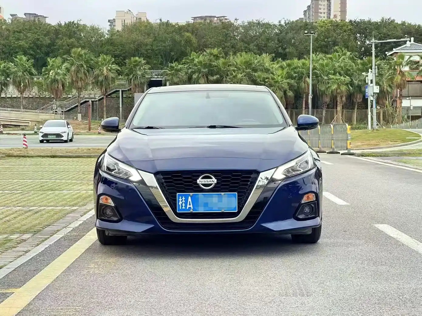 NISSAN TEANA 2020