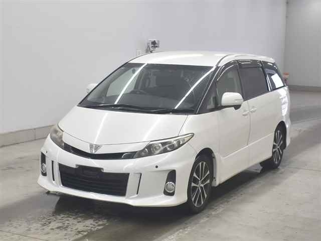 TOYOTA ESTIMA 2013