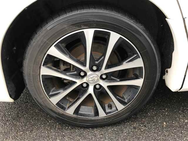 TOYOTA ESTIMA 2013