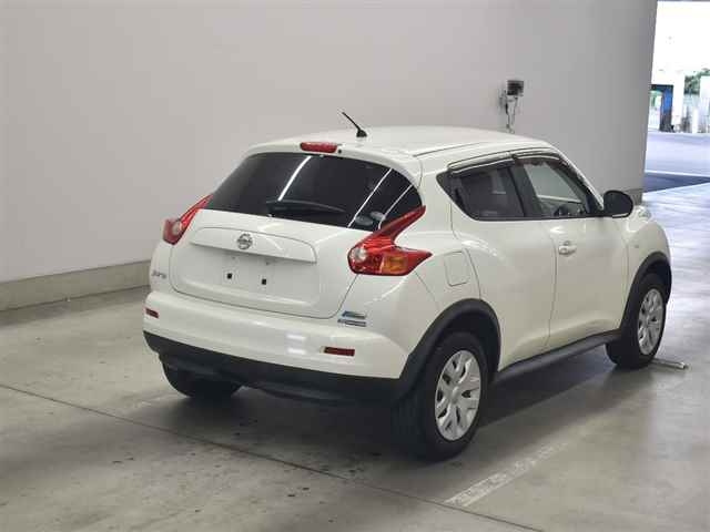 NISSAN JUKE 2010