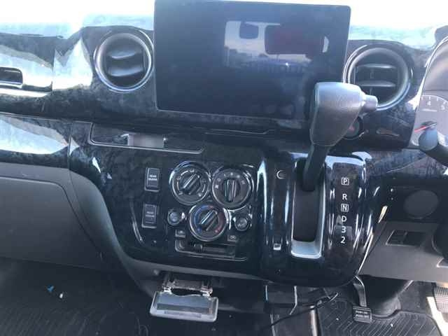 NISSAN CARAVAN VAN 2013
