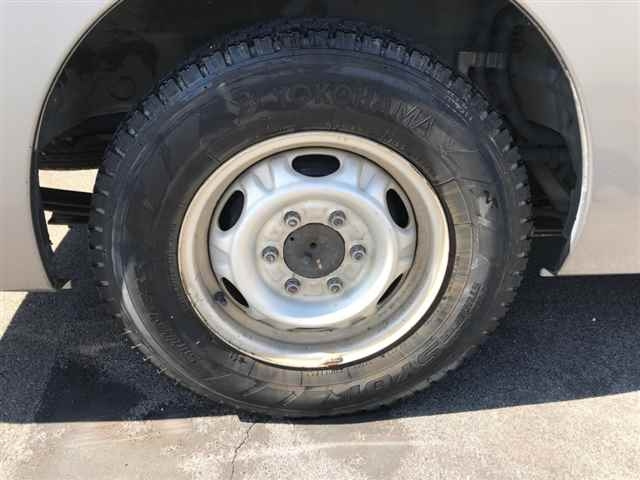 NISSAN CARAVAN VAN 2013