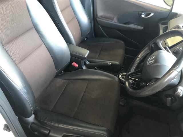 HONDA FIT SHUTTLE 2012