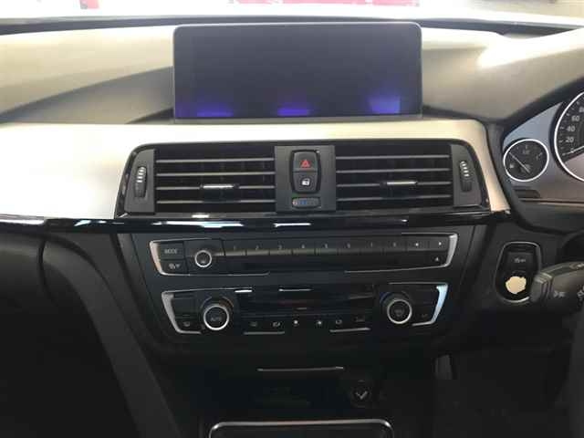 BMW 3 SERIES 2012