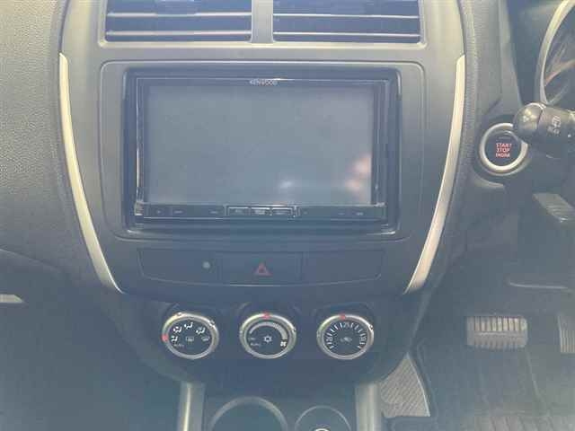 MITSUBISHI RVR 2011