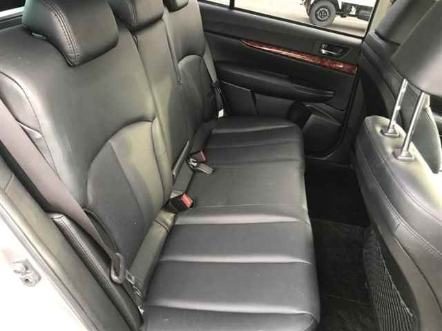 SUBARU LEGACY 2010
