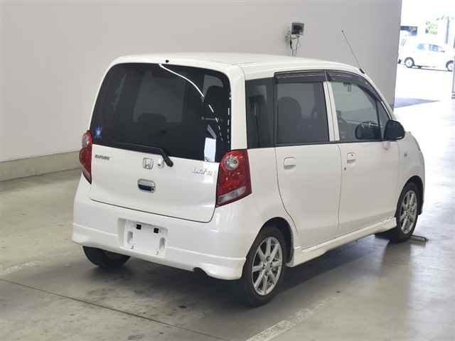 HONDA LIFE 2009