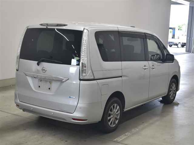 NISSAN SERENA 2014