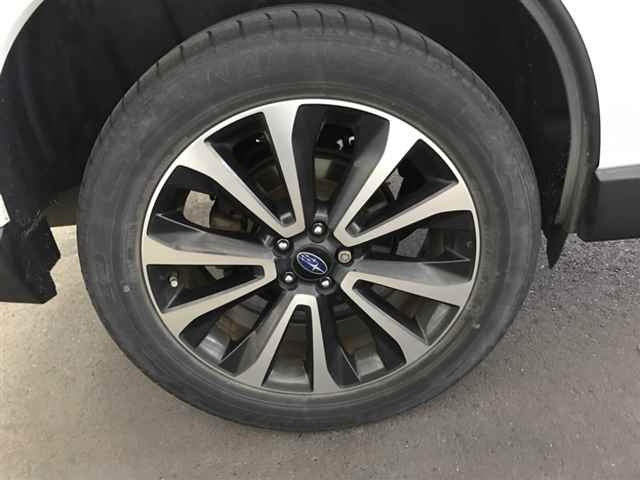 SUBARU FORESTER 2017