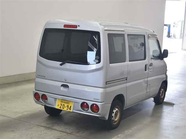 MITSUBISHI MINICAB VAN 2011