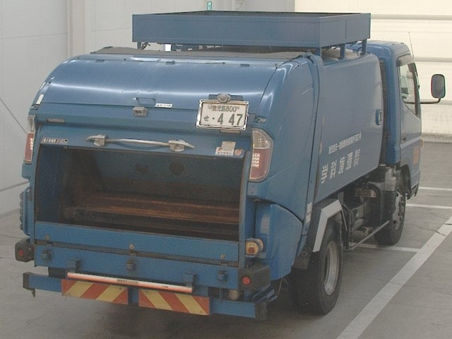 MITSUBISHI CANTER 2020