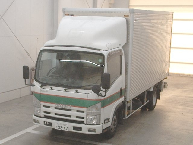ISUZU ELF 2014