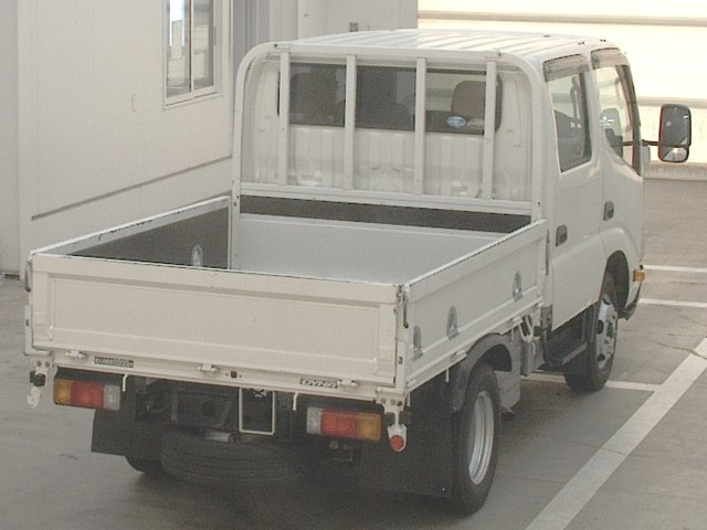 TOYOTA DYNA 2020