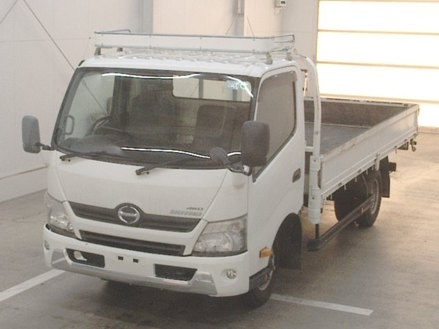 HINO DUTRO 2013