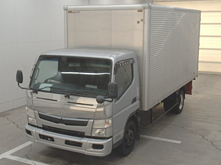 MITSUBISHI CANTER 2016