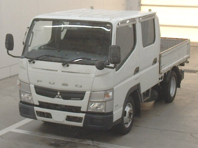 MITSUBISHI CANTER 2015