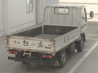 MITSUBISHI CANTER 2010