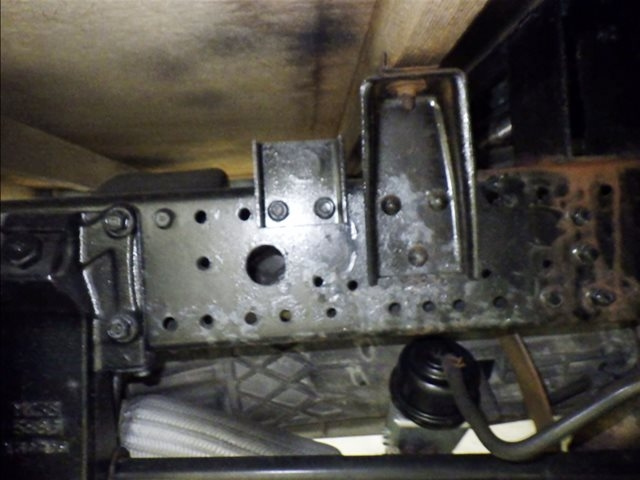 MITSUBISHI CANTER 2010