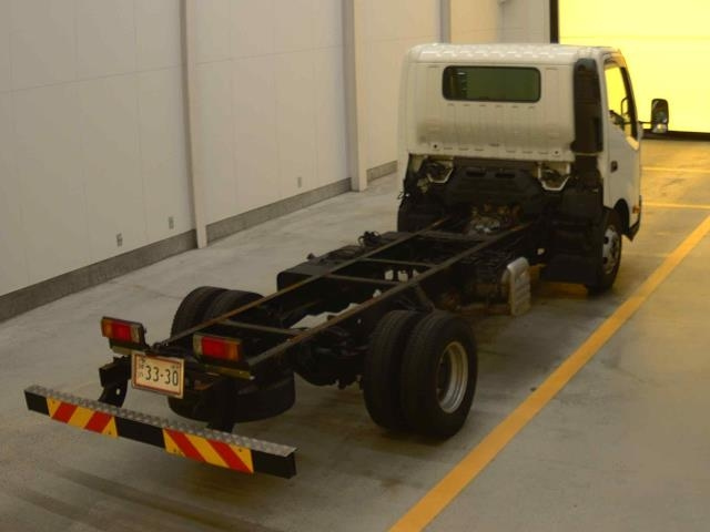 HINO DUTRO 2020
