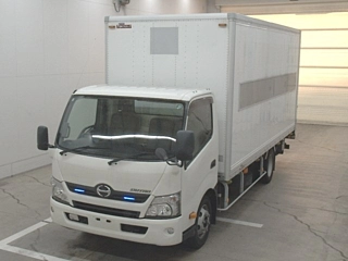 HINO DUTRO 2017