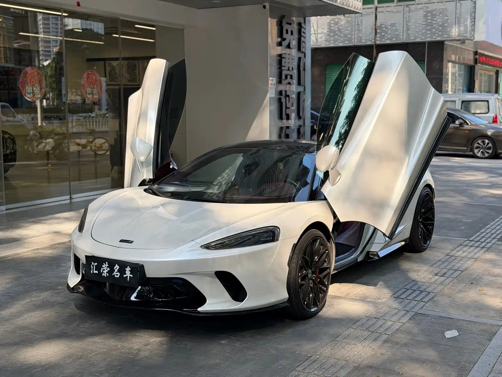 MCLAREN GT 2021