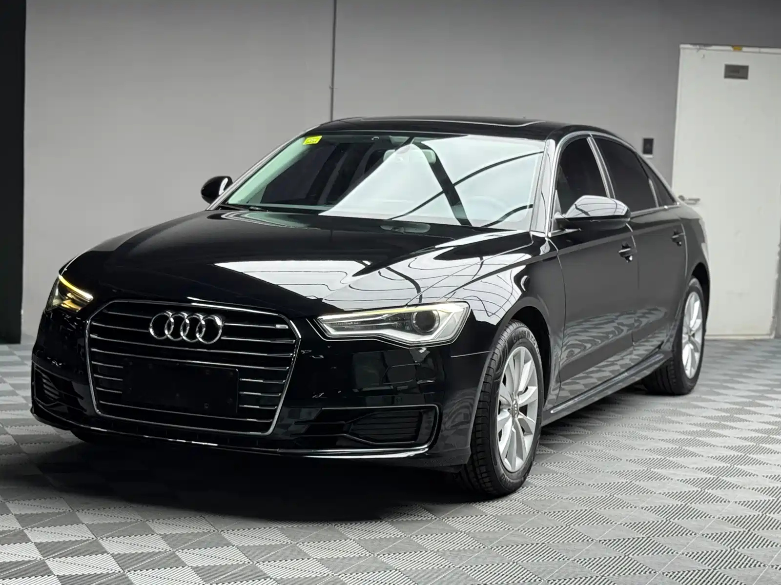 AUDI A6L 2016